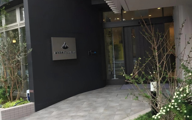 Tennoji Crystal Hotel