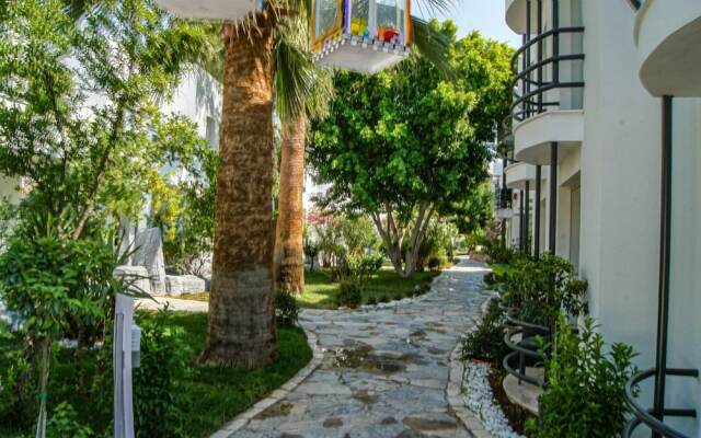 Dream Palace Hotel - Adults Only