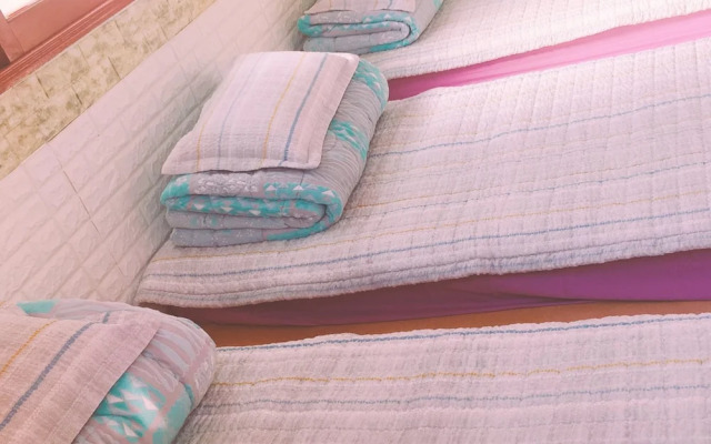 Oreum Guesthouse - Hostel