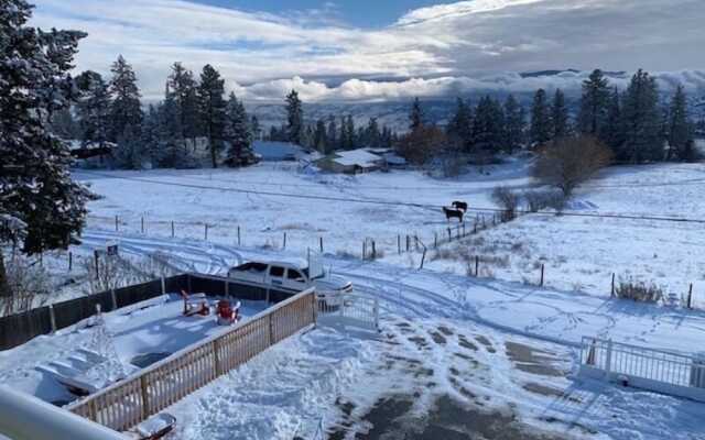 Salish Bed & Breakfast and Spa