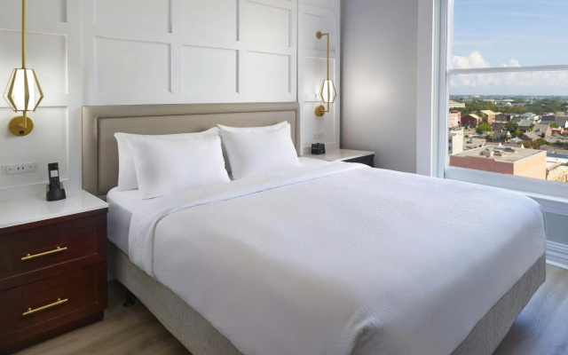 Courtyard by Marriott New Orleans French Quarter/Iberville