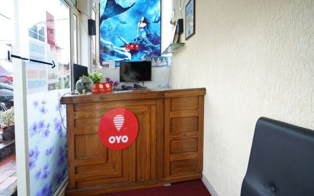 OYO 8653 Achus Inn