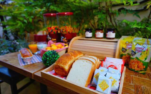 Jeonju Beautiful Garden Hanok Guesthouse