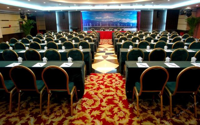 Royal International Hotel