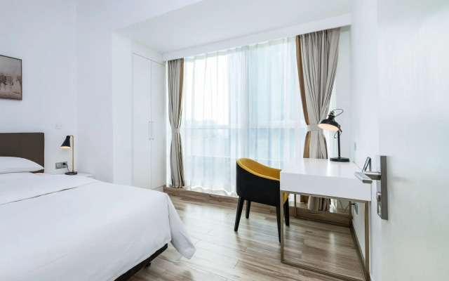 Golden Central Serviced Residence Shenzhen (Upper Hills)