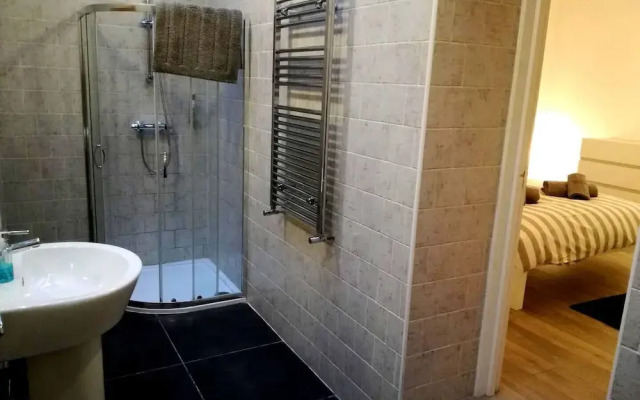 Charming Euston Apartments