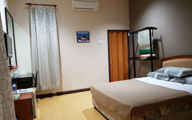 Pandan Laut Beach Resort