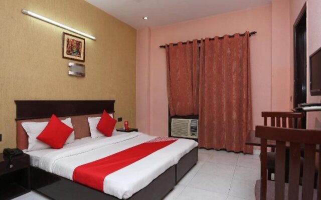 Pitrashish Aashray Hotel