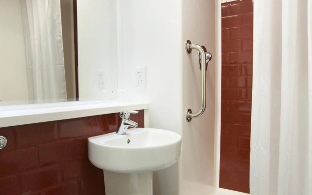 Serenity Guest House