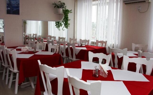 Kyiv Hotel