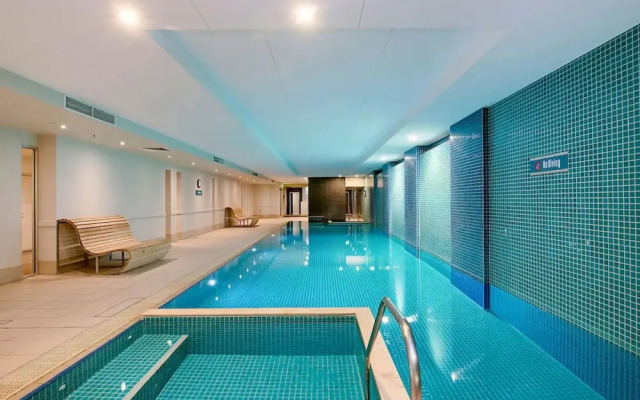 Beachfront Serenity in Glenelg