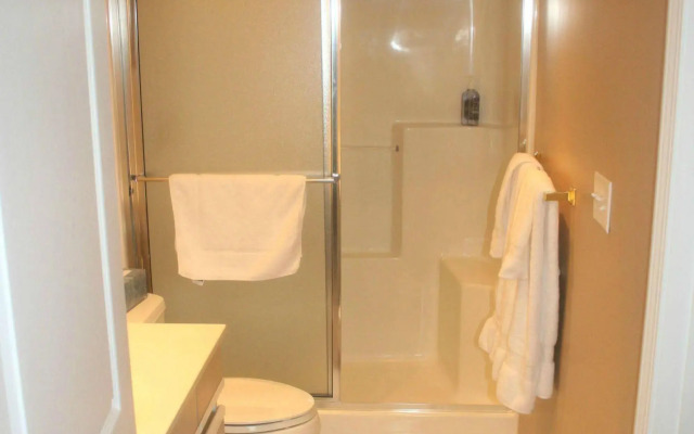 Brook Poolside Walk In-Meadow Brook