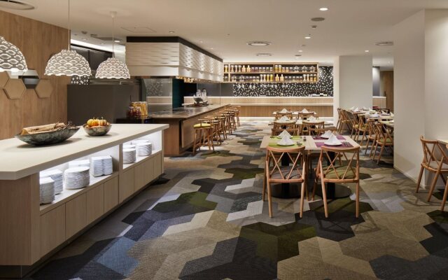 Holiday Inn & Suites Sapporo Odori Park by IHG