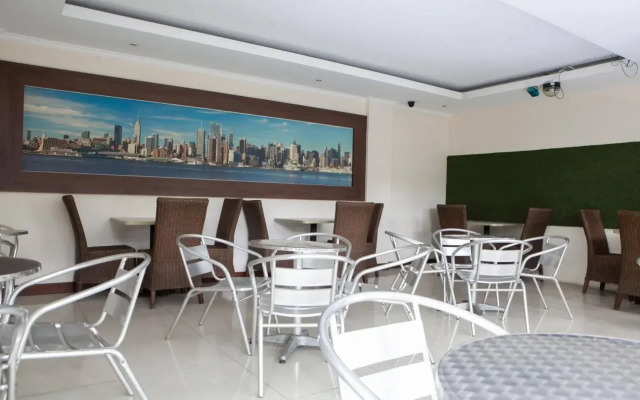 Excellent Seven Hotel