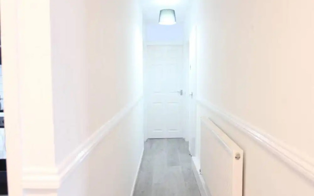 6guests-parking-nearstansted-accessible