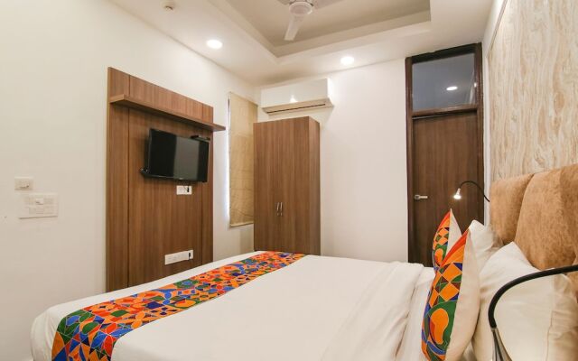 Fabhotel Marritt Grand