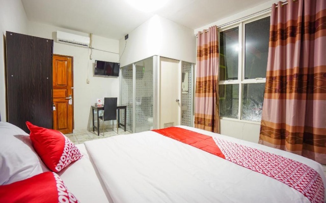Oyo 1545 Bs Residence – Guest Rooms – Manado