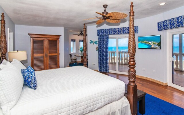 Cayman Castle & Guesthouse