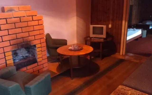 Vana Tall Guesthouse