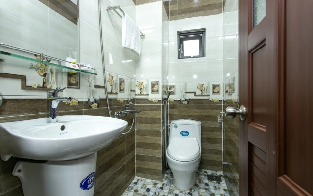 Oyo 561 Thao Van Hotel