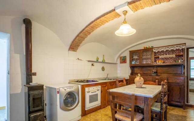 Beautiful Home in Vignale Monferrato With Wifi and 4 Bedrooms