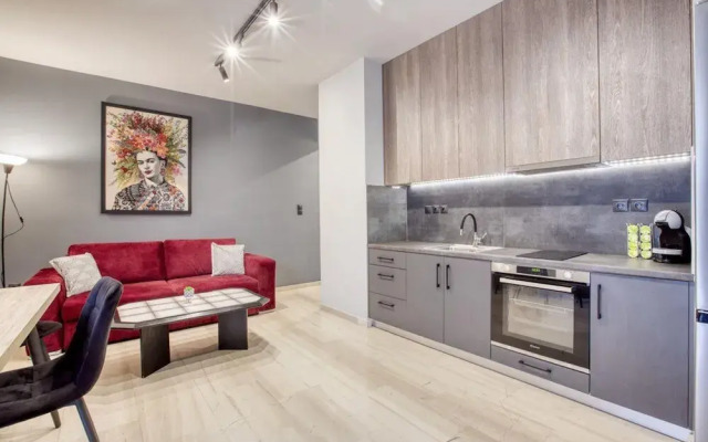 Sweet and Modern Flat at Palaio Faliro