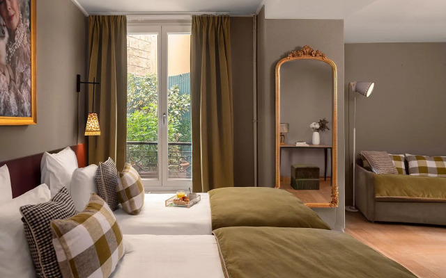 Hotel Zélie Champs-Elysées