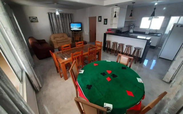 Casa com Piscina em Itapema-SC