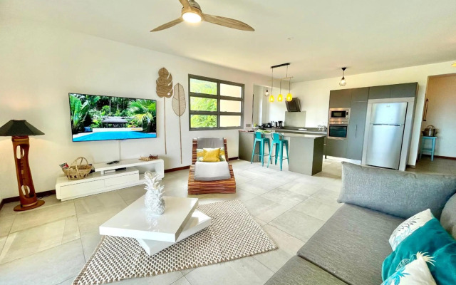 Manuia luxury apartment - Tahiti Punaauia -Wi-Fi Netflix pool & gym