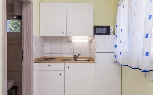 Nice Apartment in Kosljun With Wifi and 1 Bedrooms
