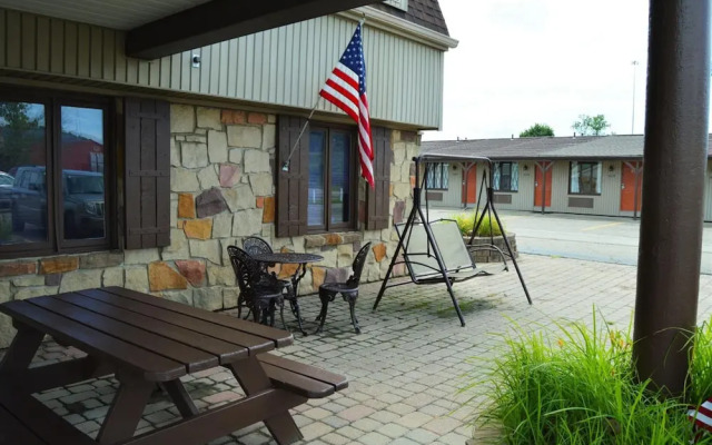 Deer Creek Motel