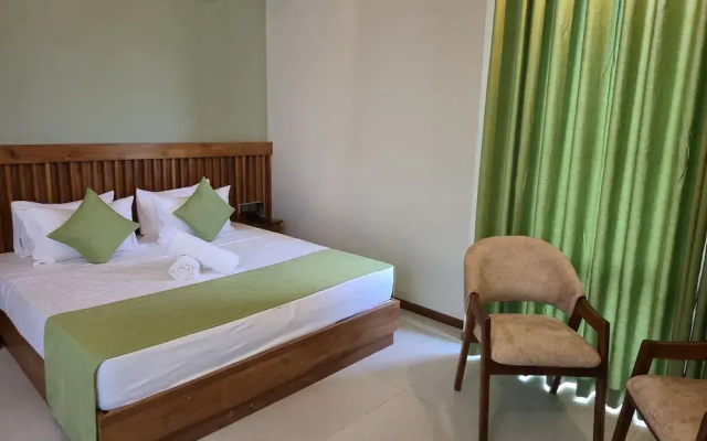 River Shades Hotel