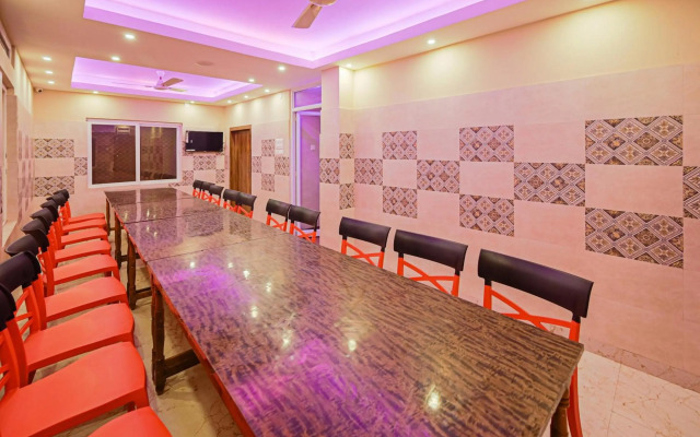 Collection O 87472 Greenland Luxury Hotel