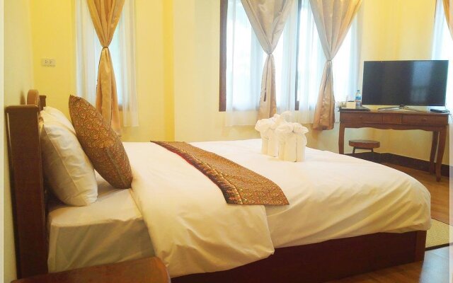 Baan Bussaba Hotel