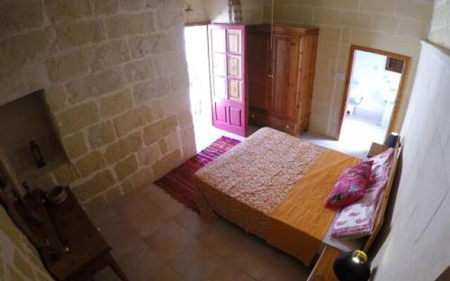 Shanti Ghar Gozo B&B