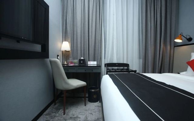 Stanton Hotel