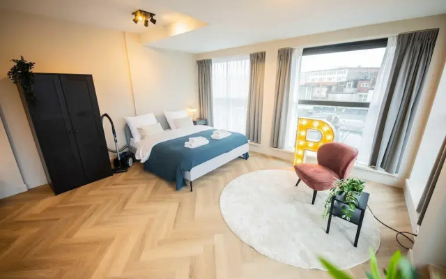 Alphabet Studio Apartments Including City View