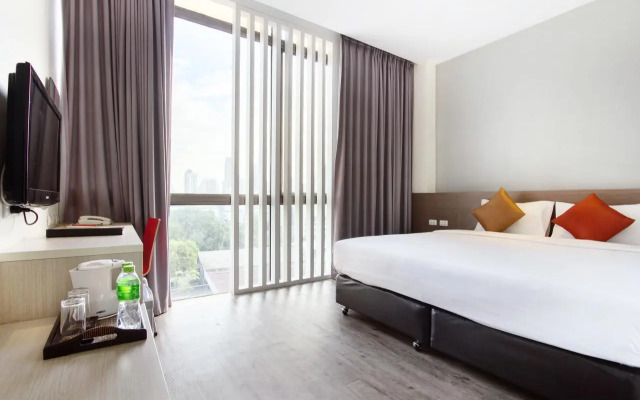 D Varee Xpress Makkasan