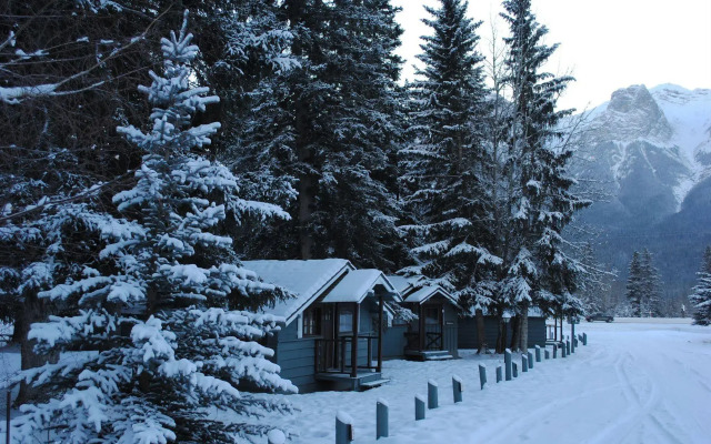 Rundle Chalets