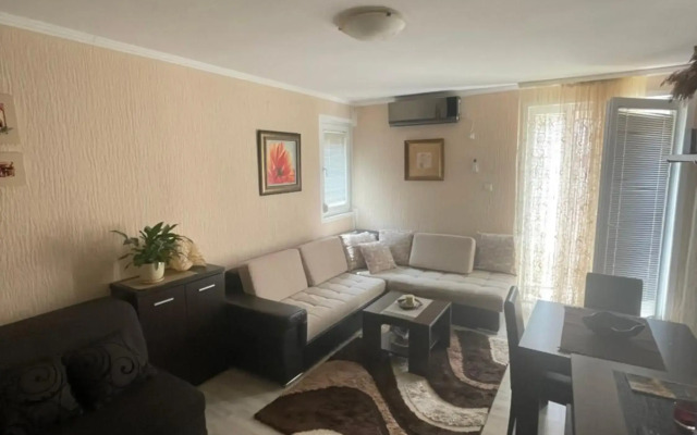 Studio Apartment for rent in Budva