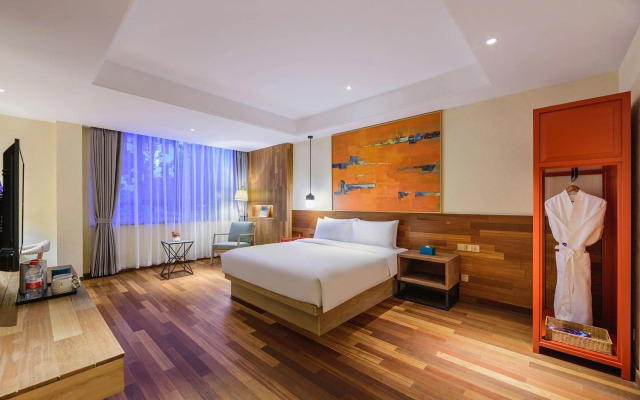 Suzhou Seclusive Tianpingshan Cultural Resort Hotel