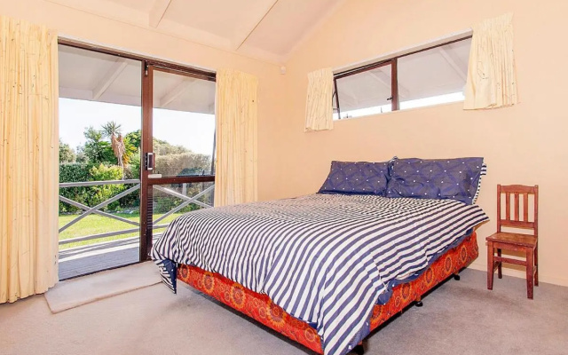 The Pa Pad - Hahei Holiday Home – Guest Rooms – Hahei