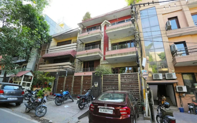 OYO 14789 Kempinski Wide