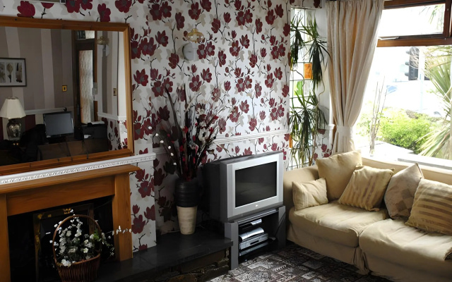 Aquarius B&B