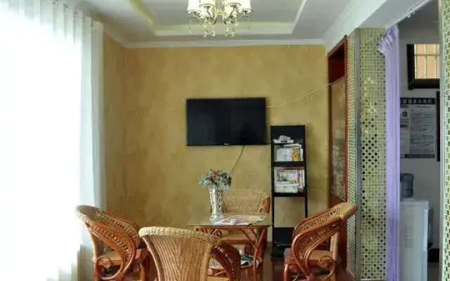 First Line Express Hotel in South Anhui