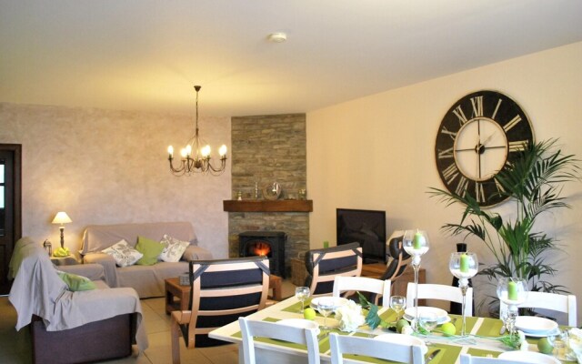 House With 3 Bedrooms in Bertrix, With Furnished Garden and Wifi