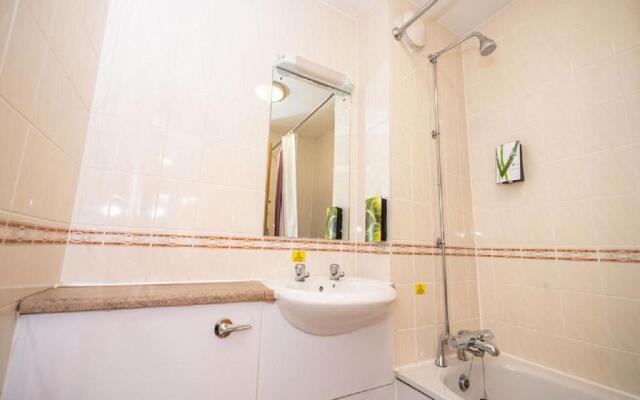 Stables Inn Aintree
