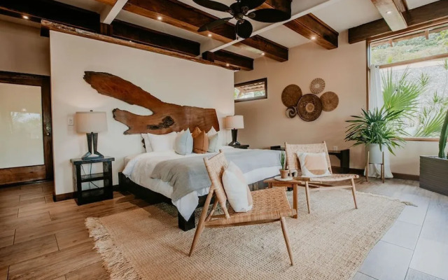 Sansara Surf and Yoga Resort - Retreat