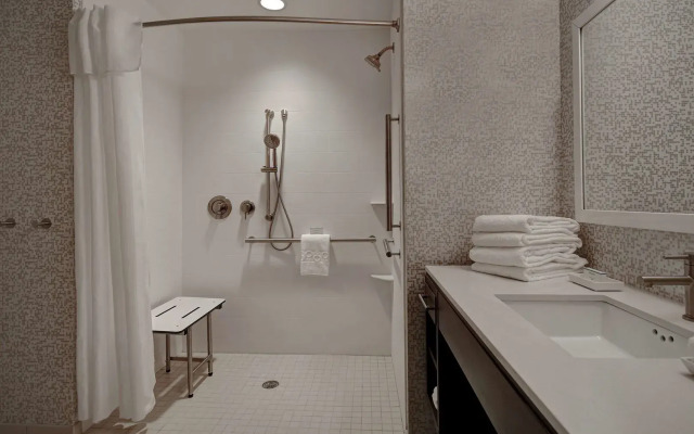 Home2 Suites by Hilton East Hanover