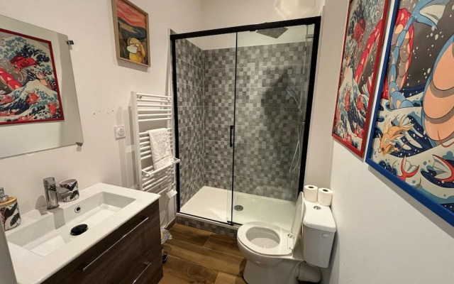 Modern House With Four Bedrooms in Loire